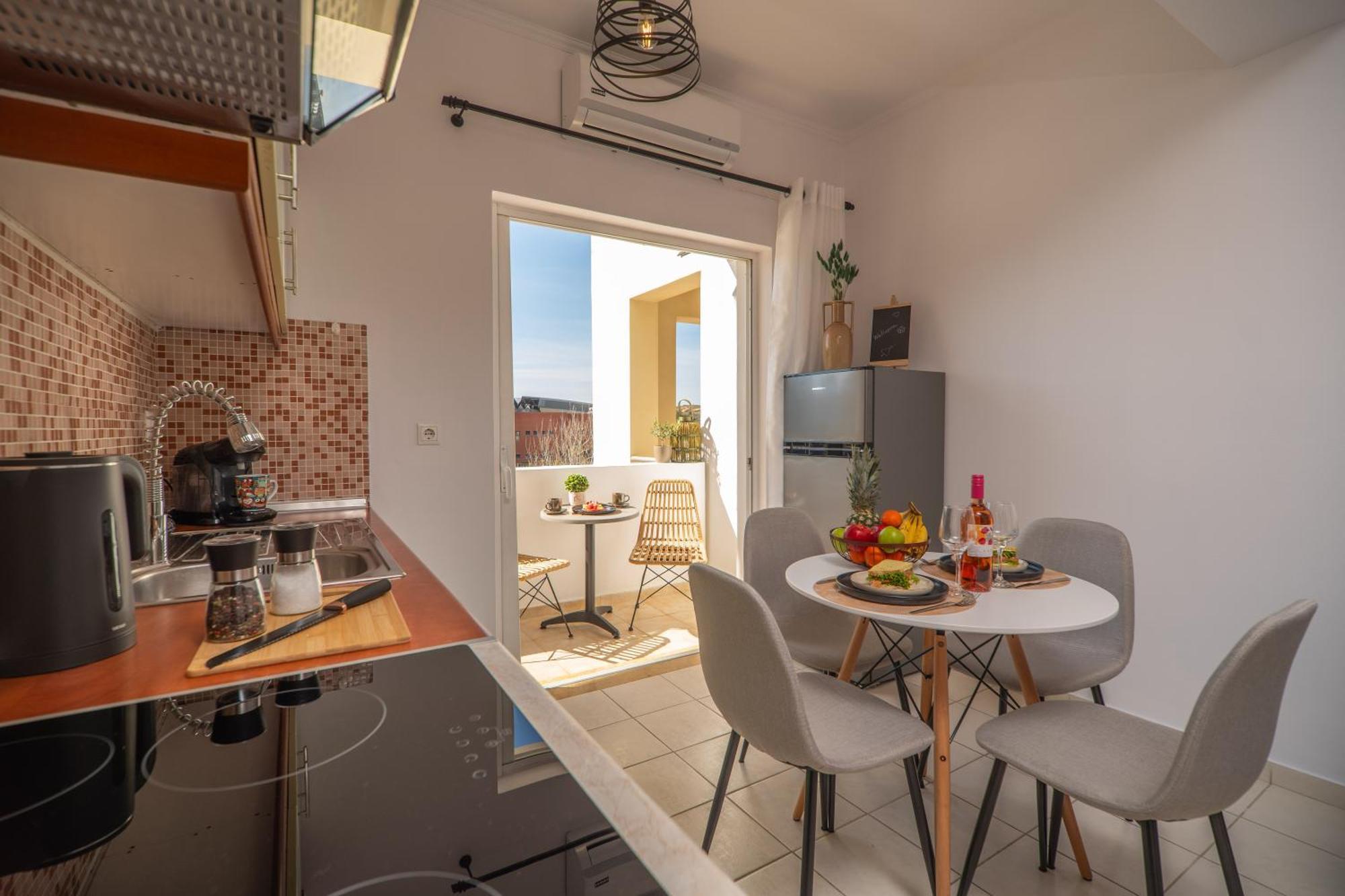 Ammoutsiani 2 Cozy Apartment Chania  Bagian luar foto
